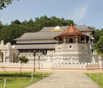 dalada-maligawa-kandy.jpg