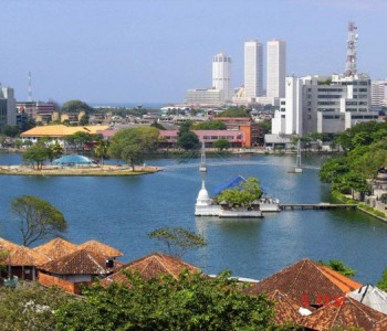 colombo-lake.jpg