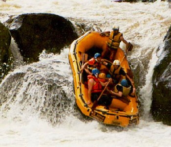 kithulgala-white-water-rafting.jpg